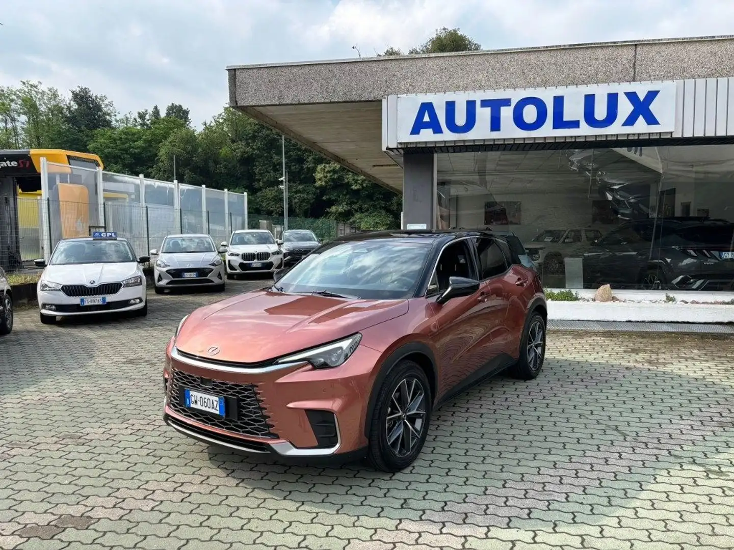 Lexus LBX Hybrid Emotion Bronz - 2