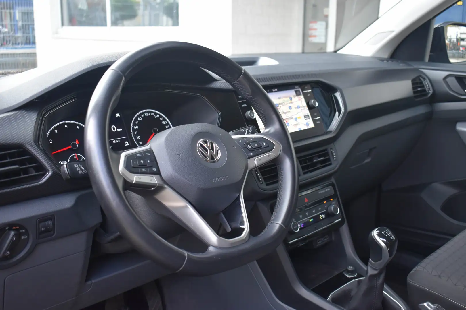 Volkswagen T-Cross 1.0 TSI Life Business | ACC | Carplay | Navi | Cli Gris - 2