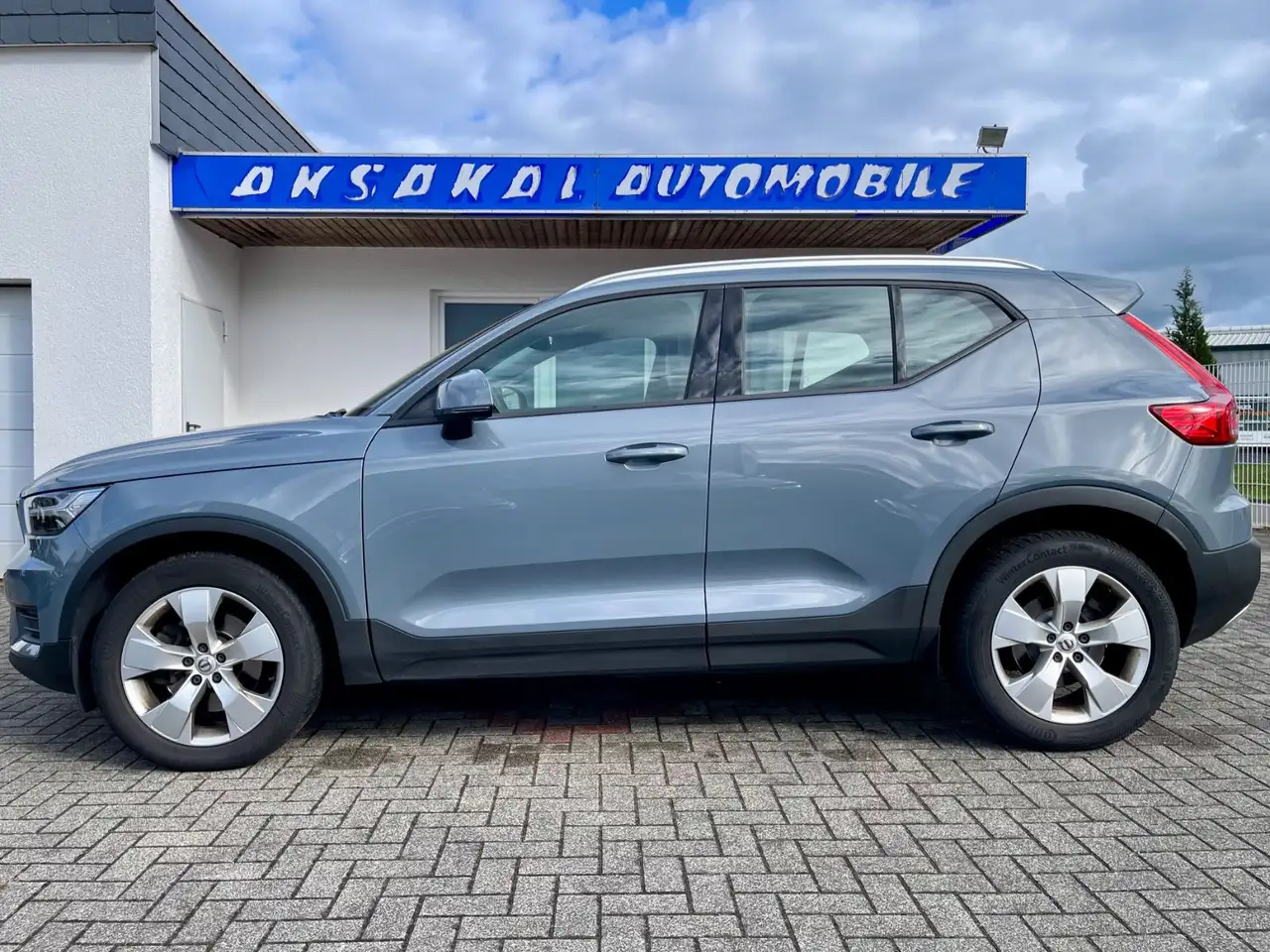 Volvo XC40