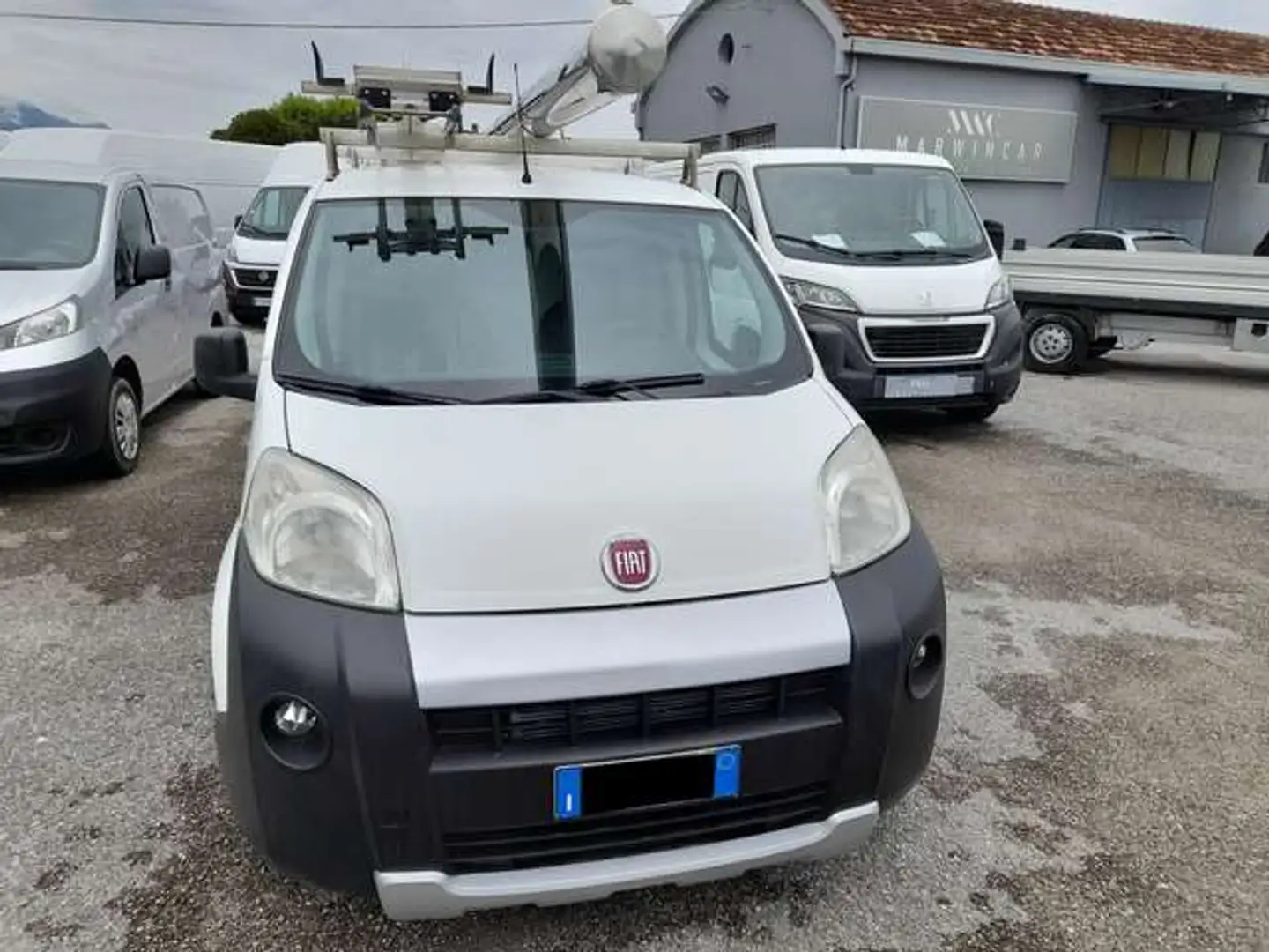 Fiat Fiorino 1.3 MULTIJET 16V 95CV ADVENTURE ALLESTITO Bílá - 2