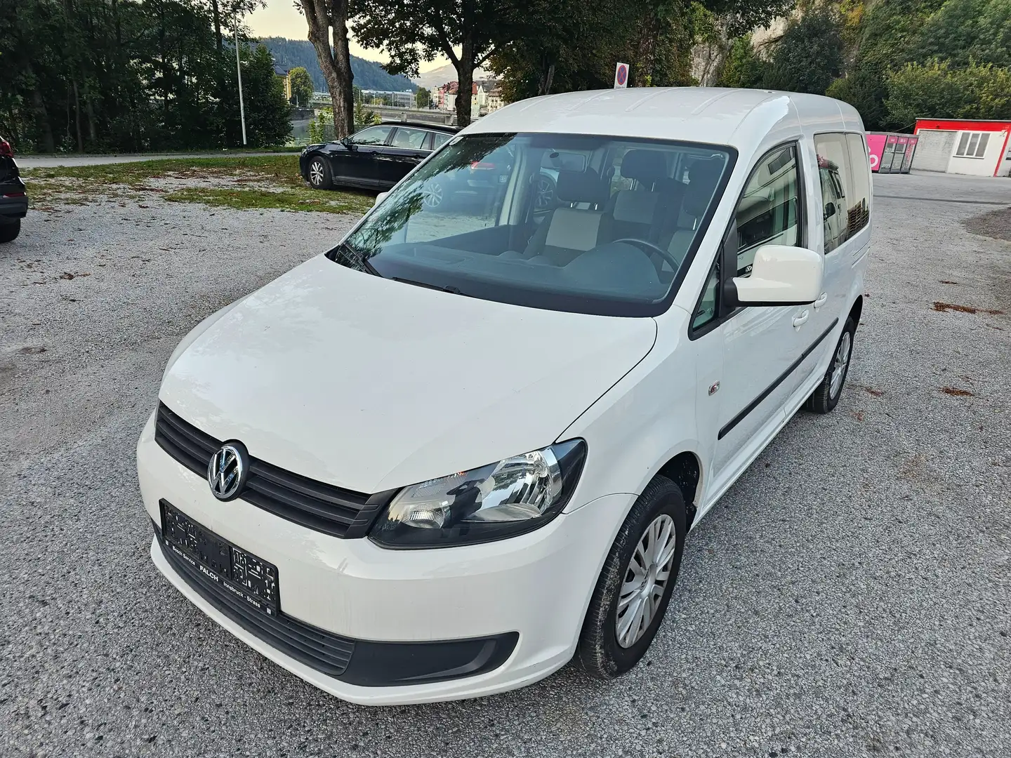 Volkswagen Caddy Trendline EcoFuel Servicegepflegt Weiß - 1