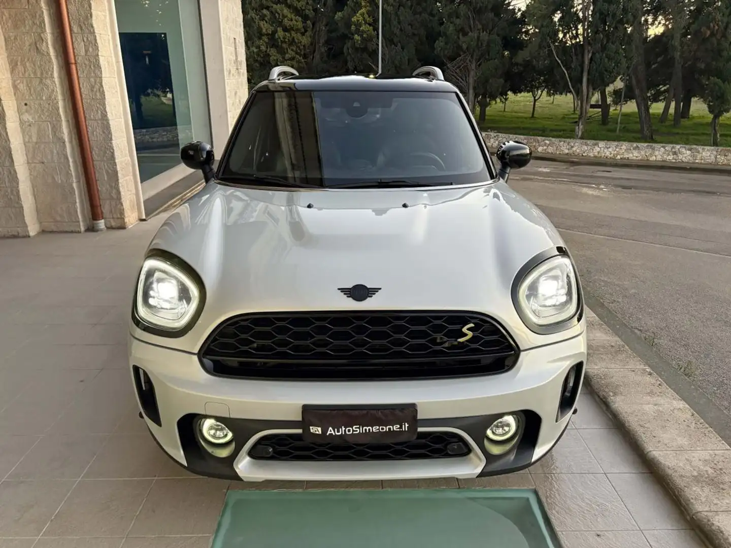 MINI Cooper SE Countryman 1.5 Cooper SE Yours Countryman ALL4. Szary - 2