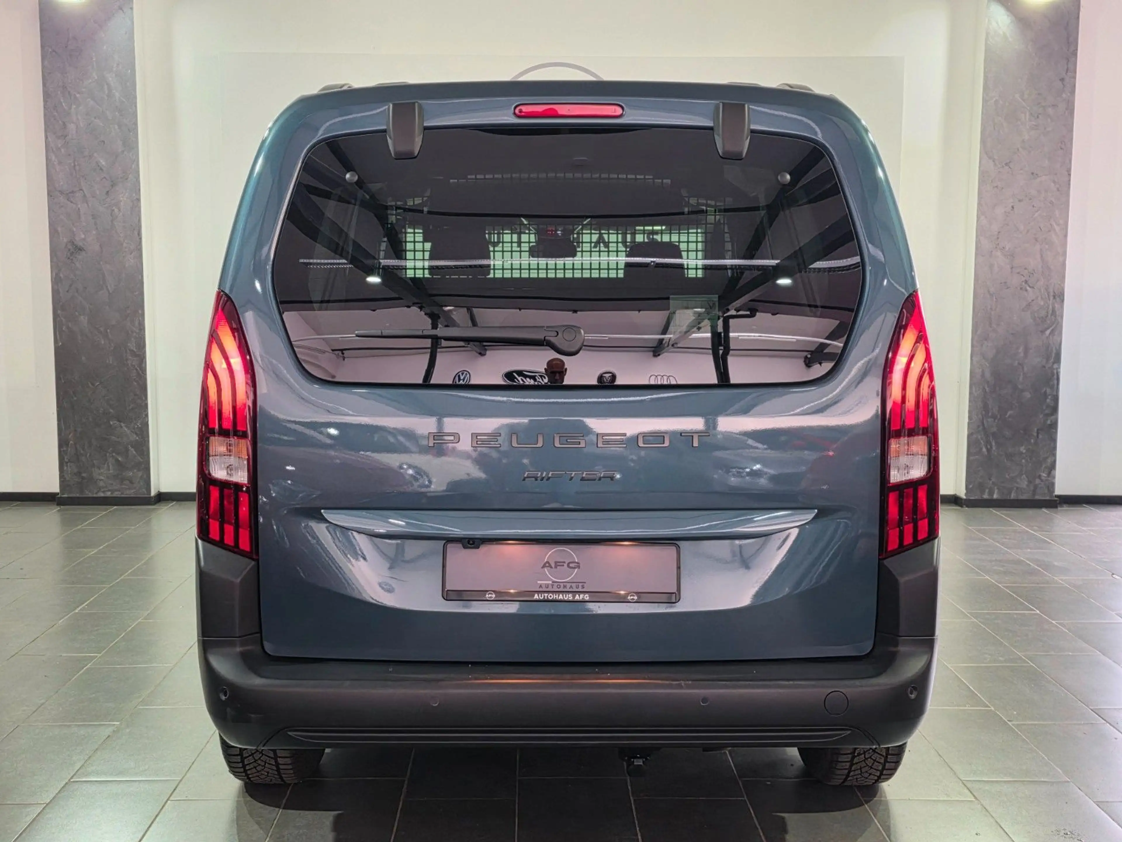 Peugeot Rifter Allure *AUTOMATIK*KAMERA*CARPLAY* — photo 6