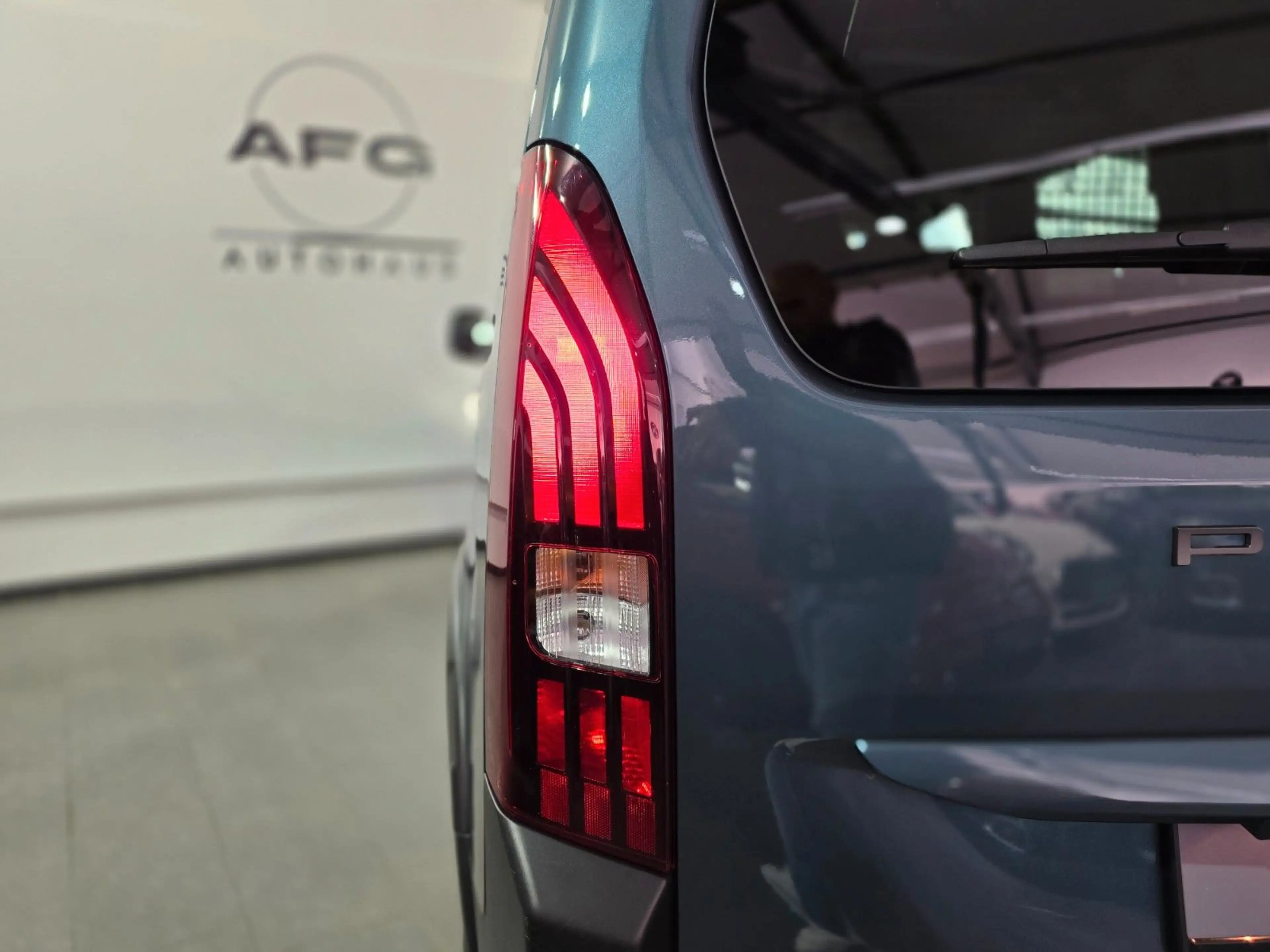 Peugeot Rifter Allure *AUTOMATIK*KAMERA*CARPLAY* — photo 11