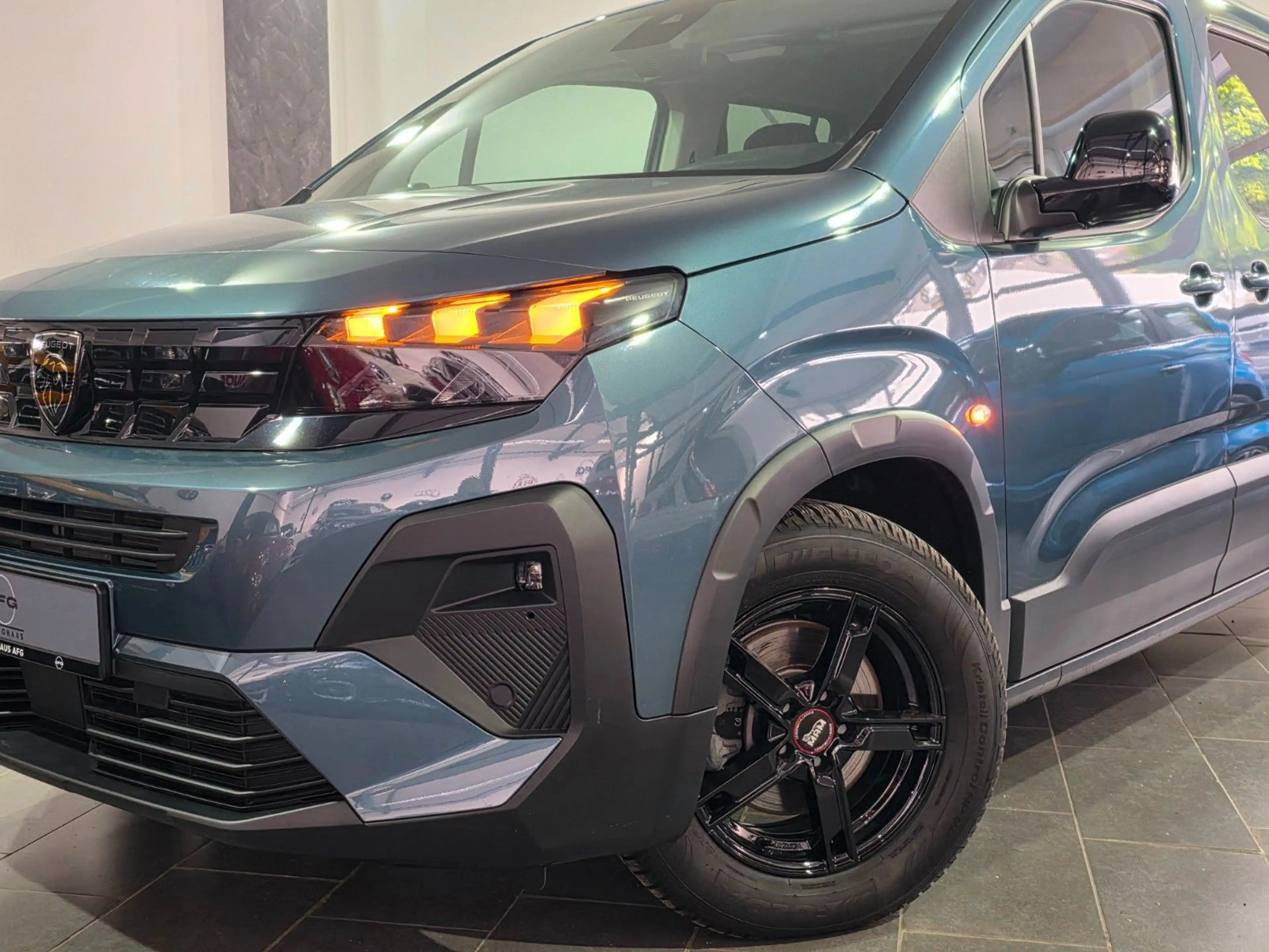 Peugeot Rifter Allure *AUTOMATIK*KAMERA*CARPLAY* — photo 10
