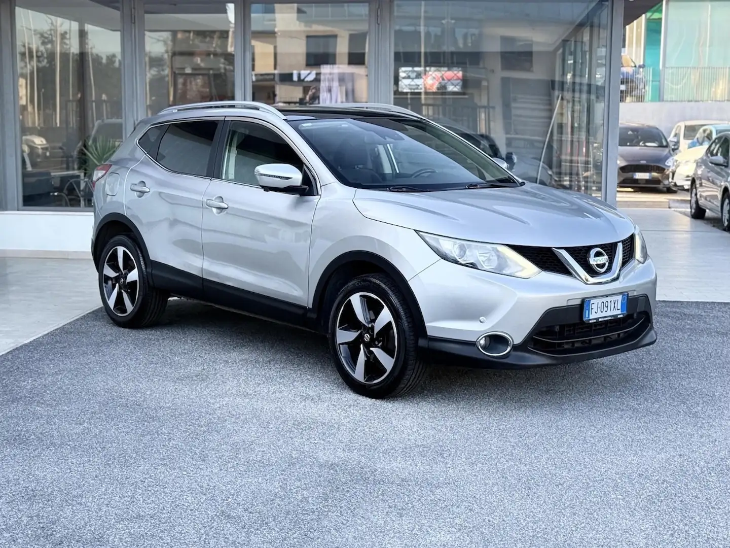 Nissan Qashqai 1.5 Diesel 110CV E6 Neo. - 2017 Argento - 1