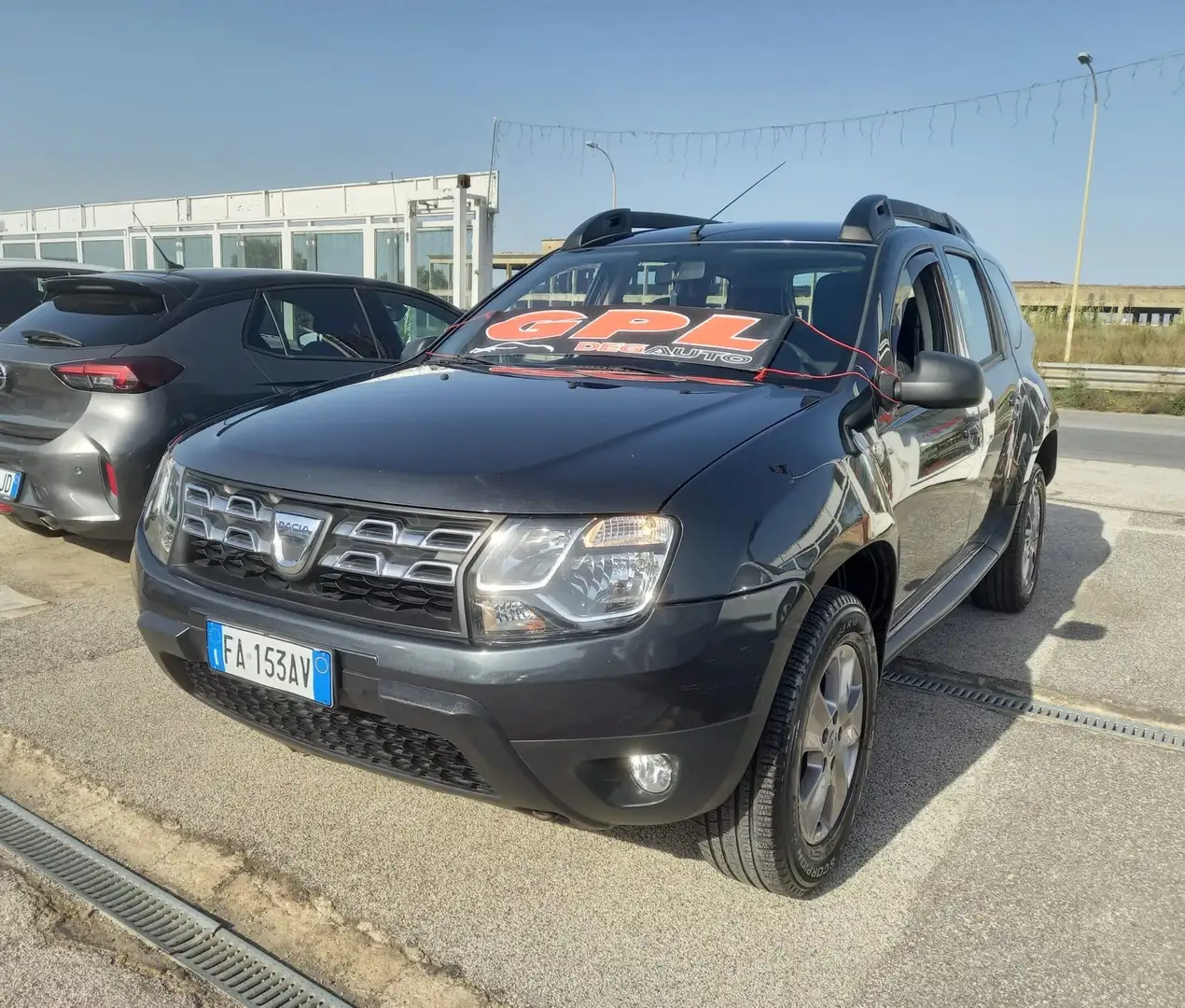 Dacia Duster 1.6 Laureate Gpl 4x2 105cv - 1