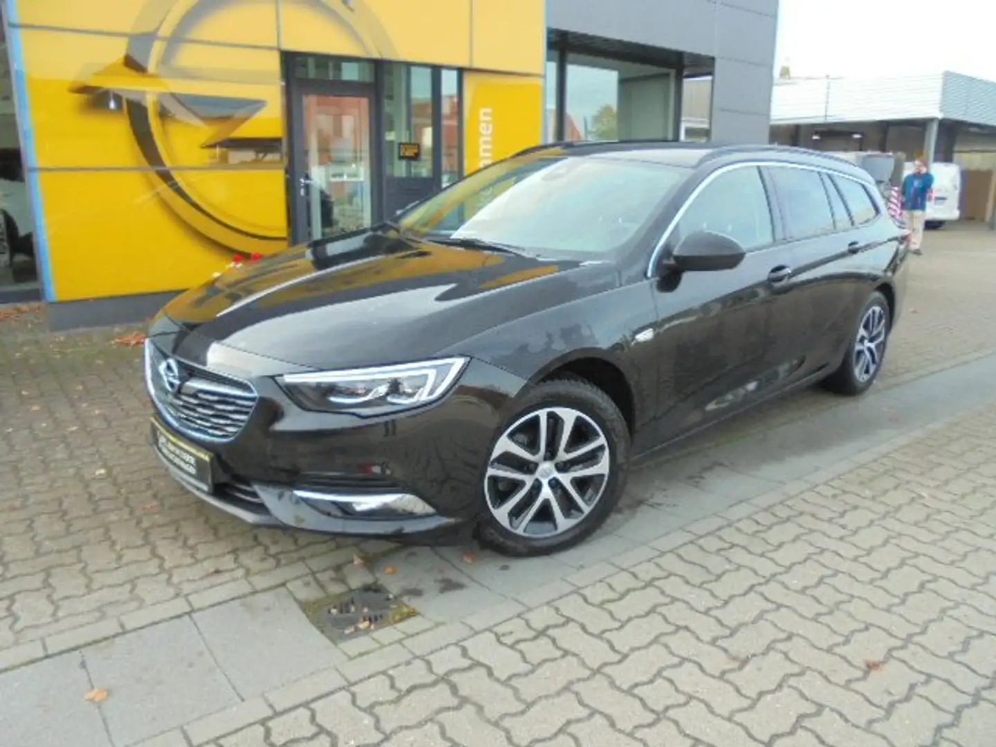 Opel Insignia 1.6 CDTi AT Edition Navi/Kamera/Standheizung Noir - 2