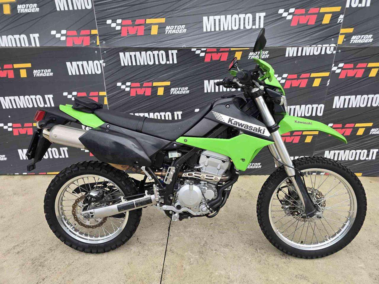 Kawasaki KLX 250 Video 360