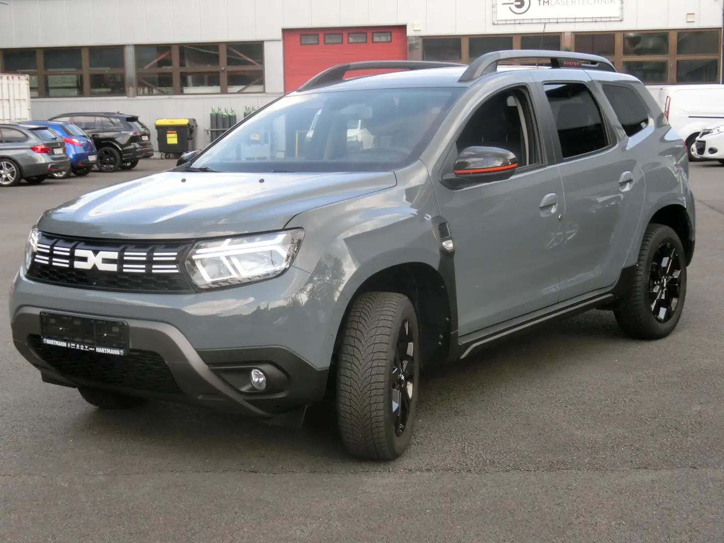 Dacia Duster 1.0 TCe Extreme LPG/Benzin/Navi,SHZ,PDC,360 Kamera Grau - 2