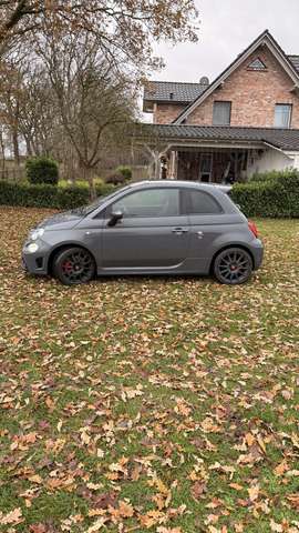 Abarth 500 595 Competizione