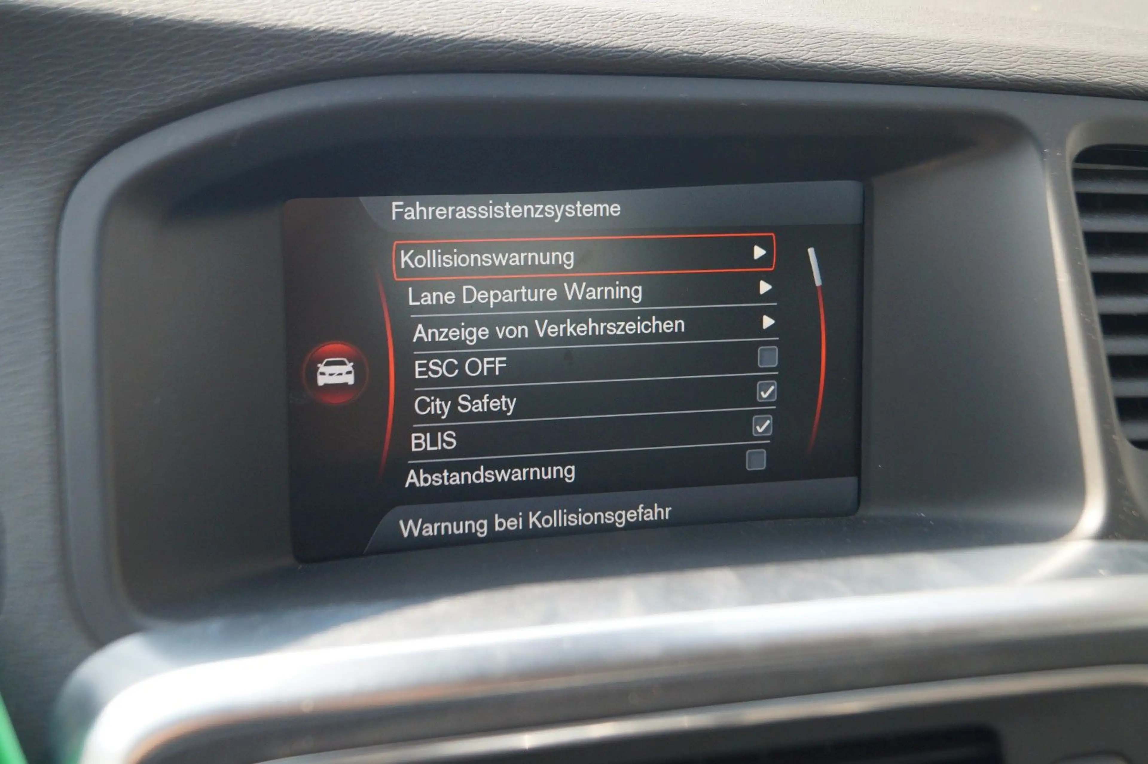 Volvo V60 Kombi Summum|Autom.|2.Hand|Leder|Navi|AHK| — photo 15