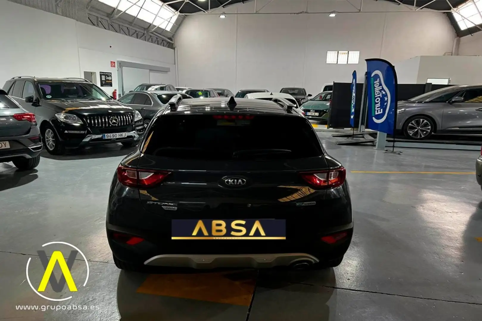 Kia Stonic 1.0 T-GDi MHEV Concept 100 Gris - 2
