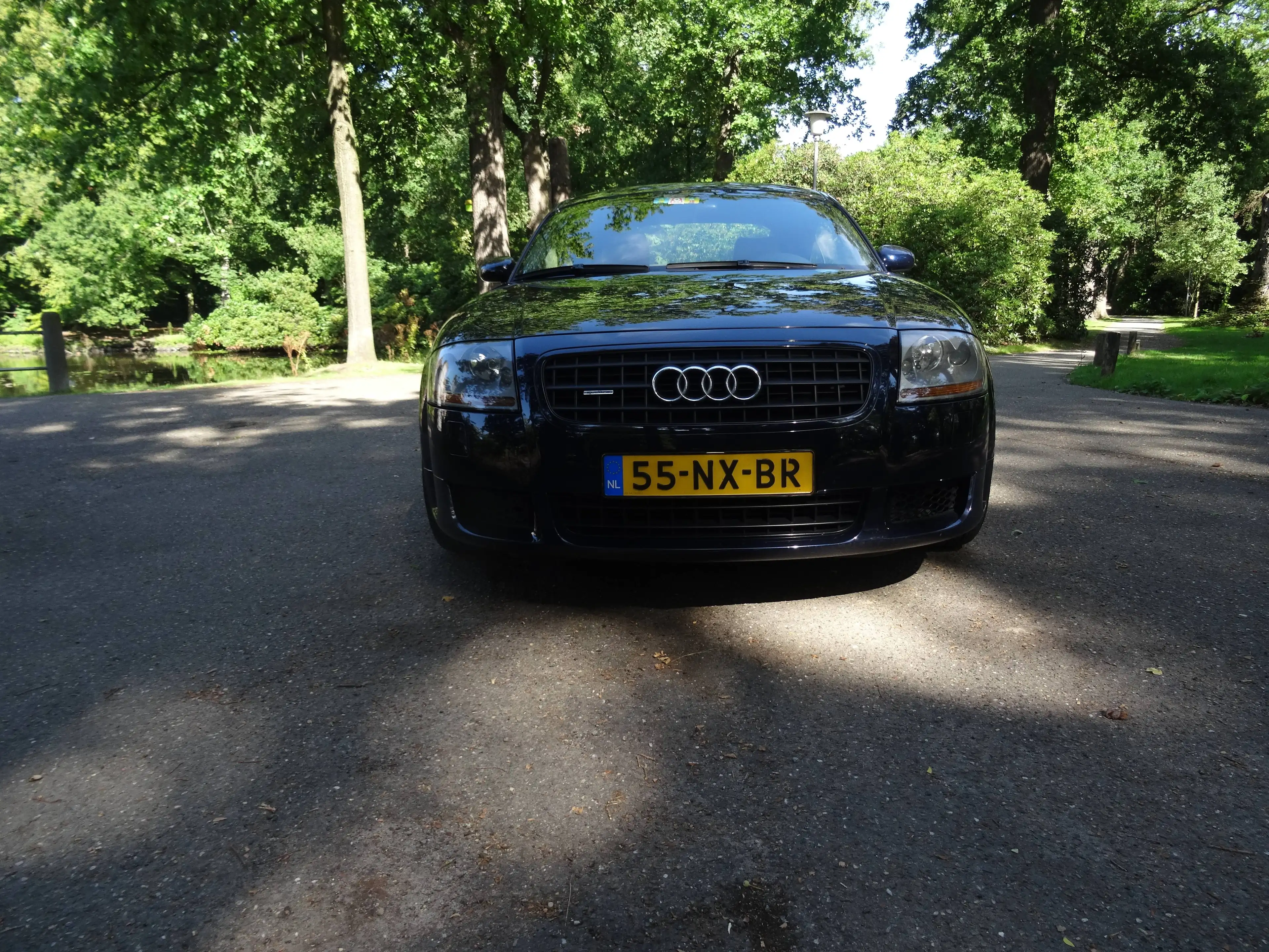 Audi TT 3.2 V6 quattro — photo 2
