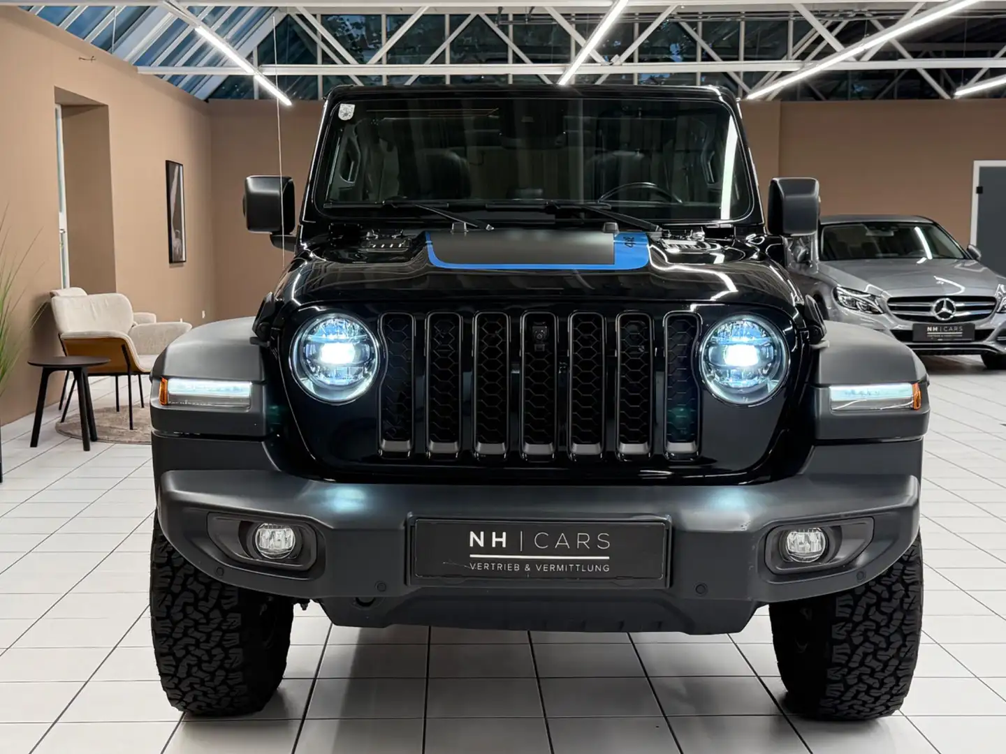 Jeep Wrangler Rubicon 2.0 PHEV 380 PS AT 4xe Schwarz - 2