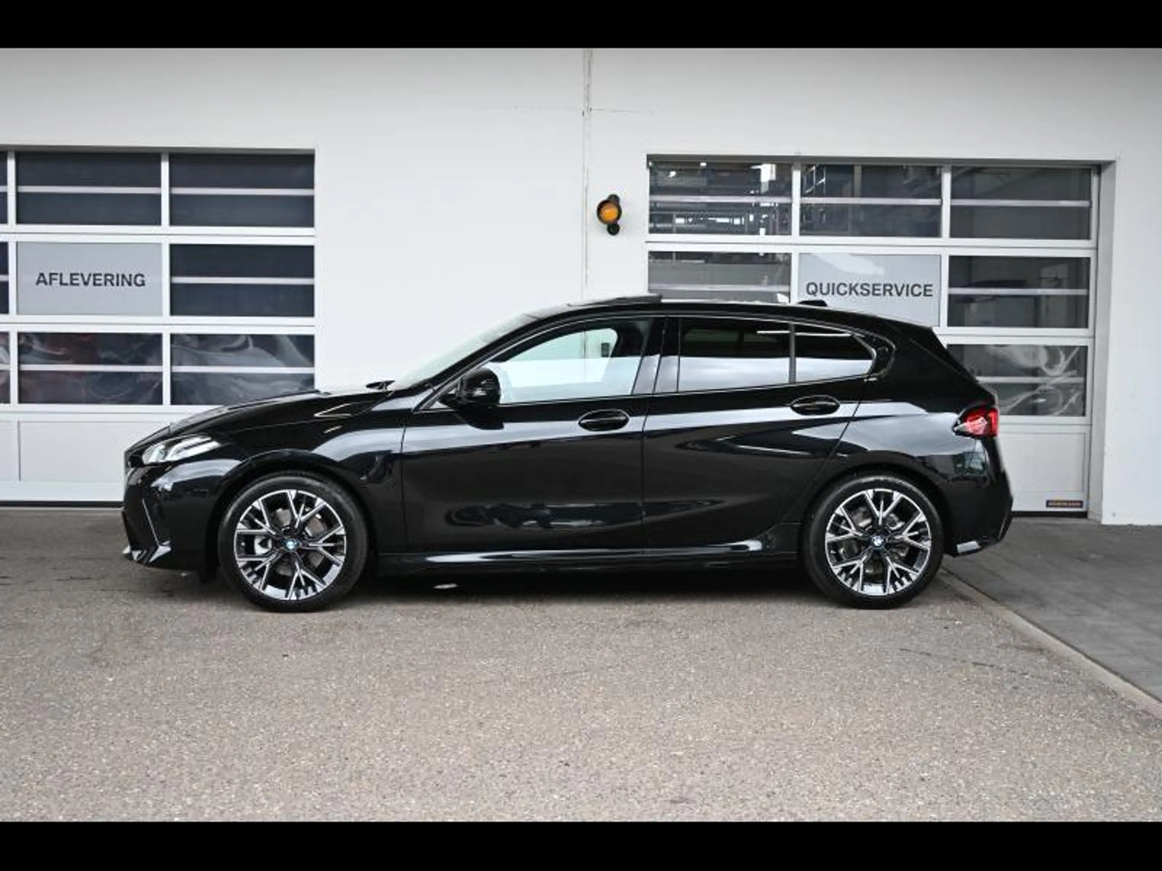 BMW 120 M SPORT - PANODAK - ACC — photo 2
