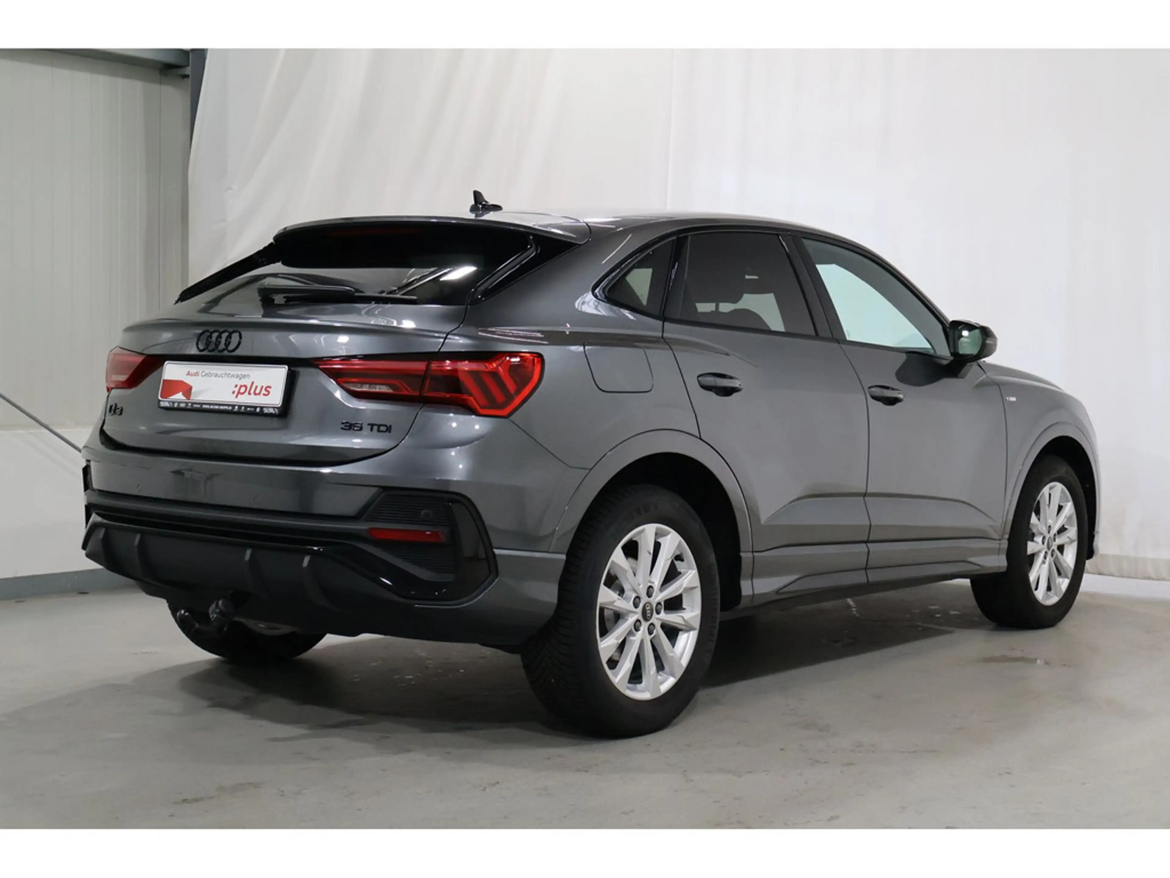Audi Q3 Sportback 35 TDI S line MatrixLED*Kamera*Navi — photo 3