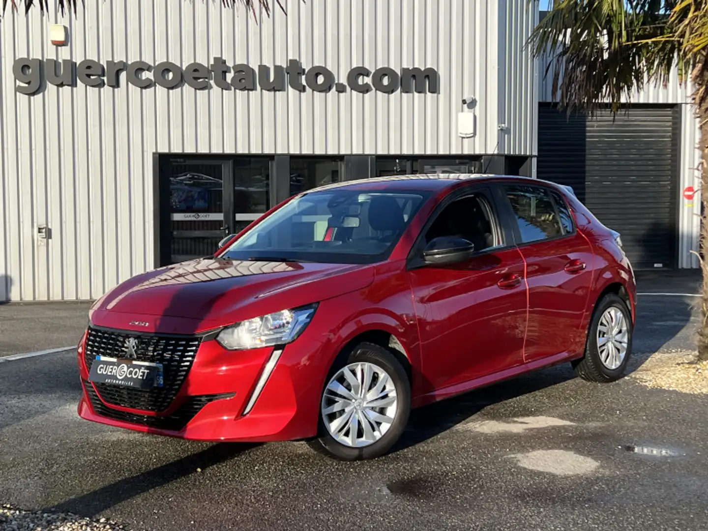 Peugeot 208 1.5 BLUEHDI 100CH S\u0026S ACTIVE Rouge - 2