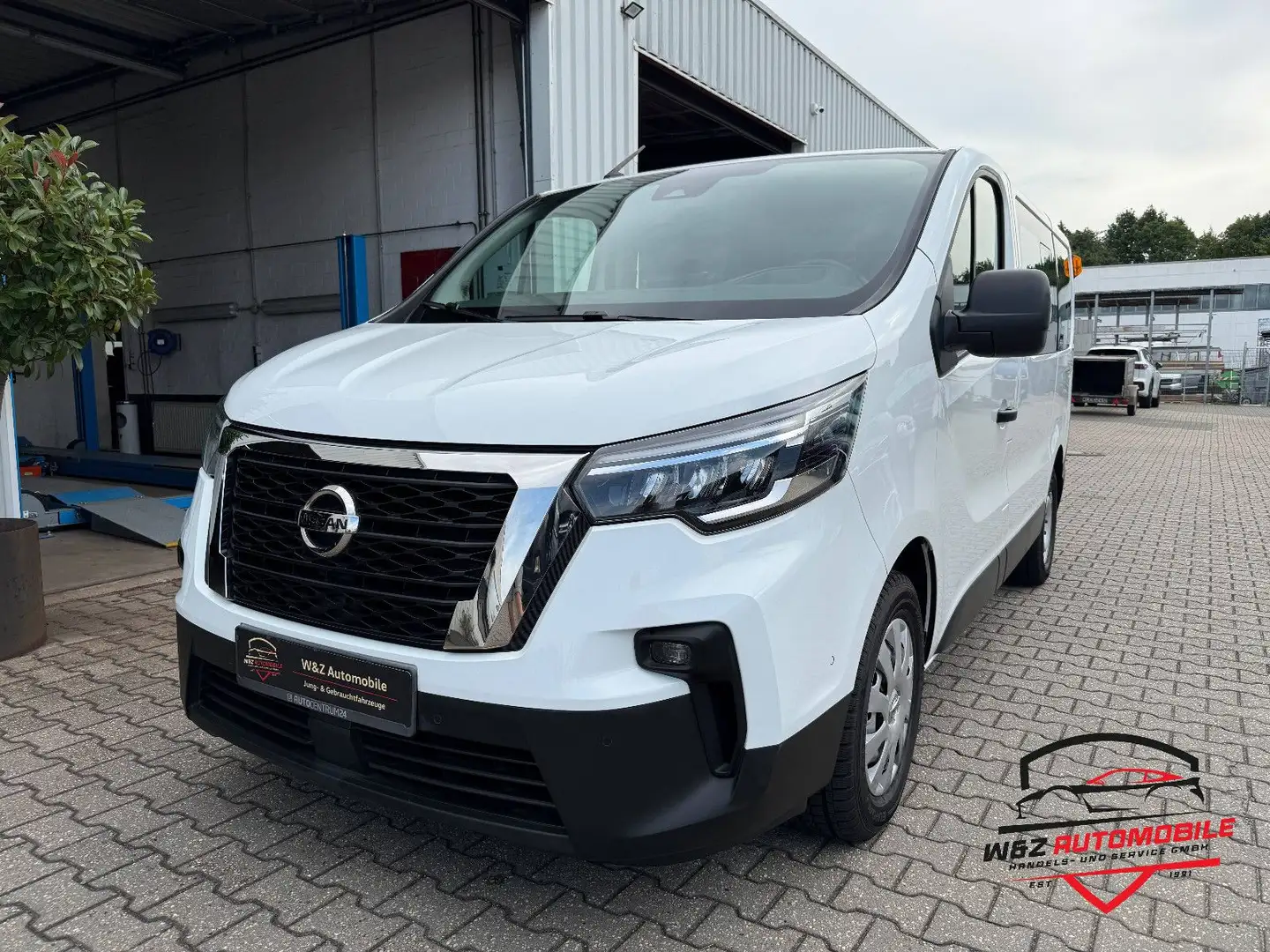 Nissan NV300 Kombi L1H1 ACENTA +Kamera+CarPlay+9-Sitze+ Weiß - 1