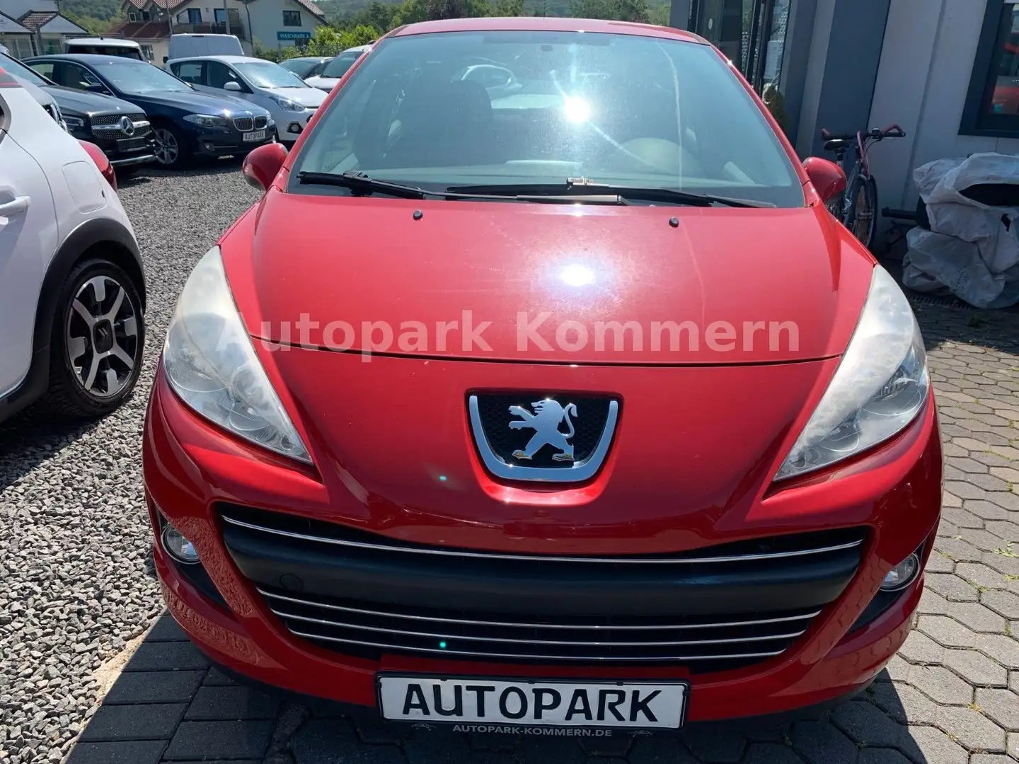Peugeot 207 Premium*1,6L**Limo*Automatik* Rood - 2