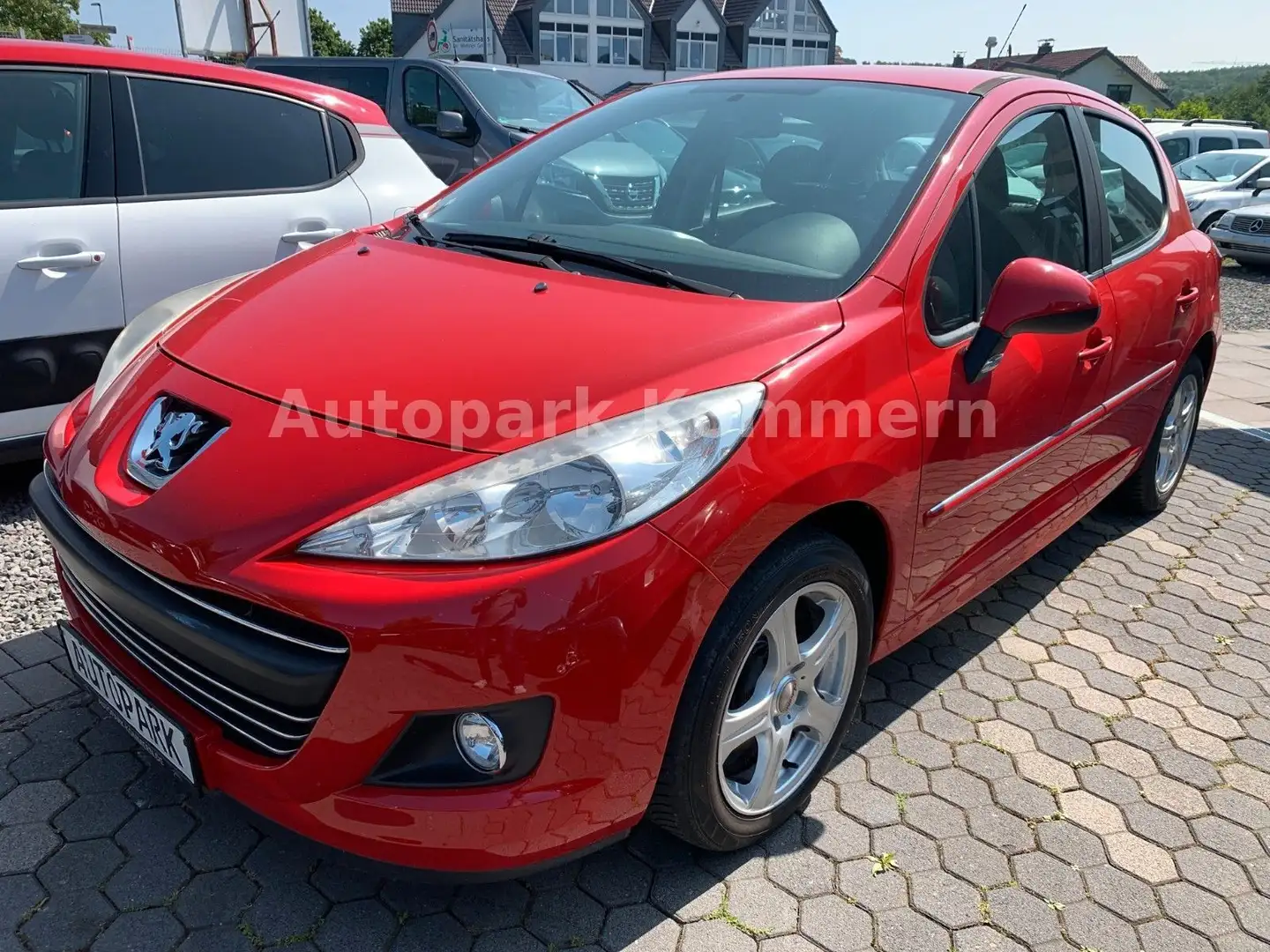 Peugeot 207 Premium*1,6L**Limo*Automatik* Rood - 1