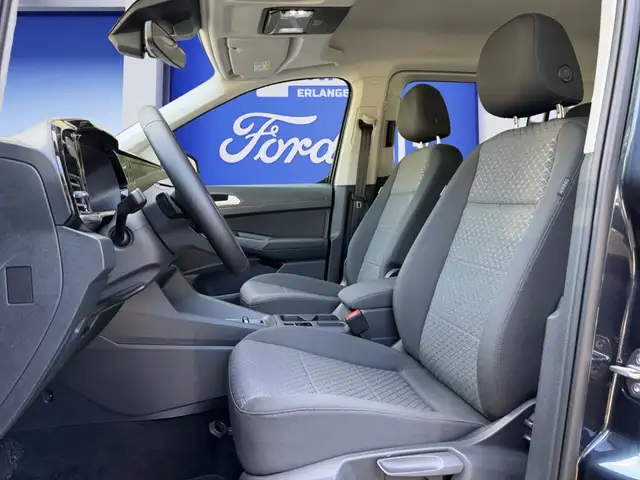 Ford Tourneo Connect view 8