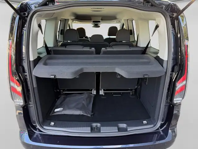 Ford Tourneo Connect view 7