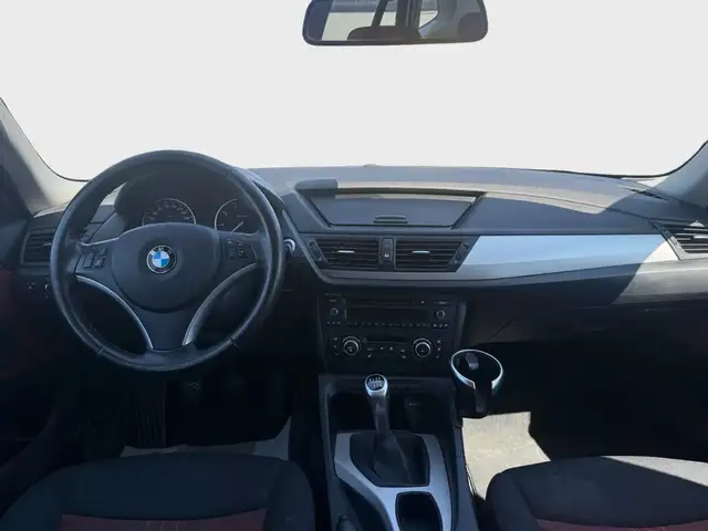 BMW X1 view 12