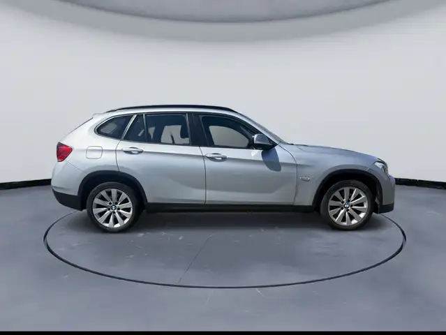BMW X1 view 6