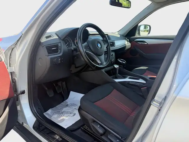 BMW X1 view 11