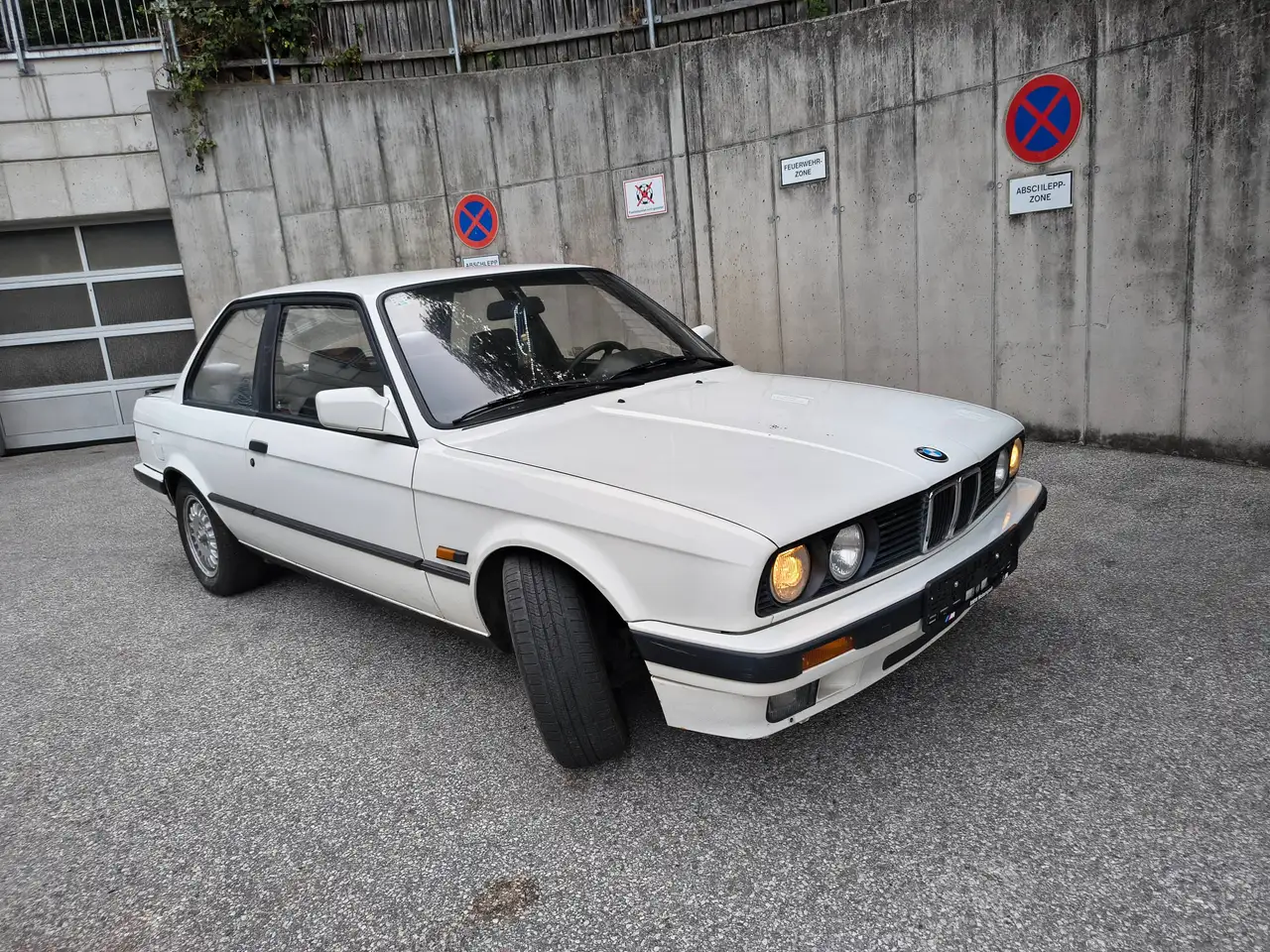 BMW 318is, foto 2
