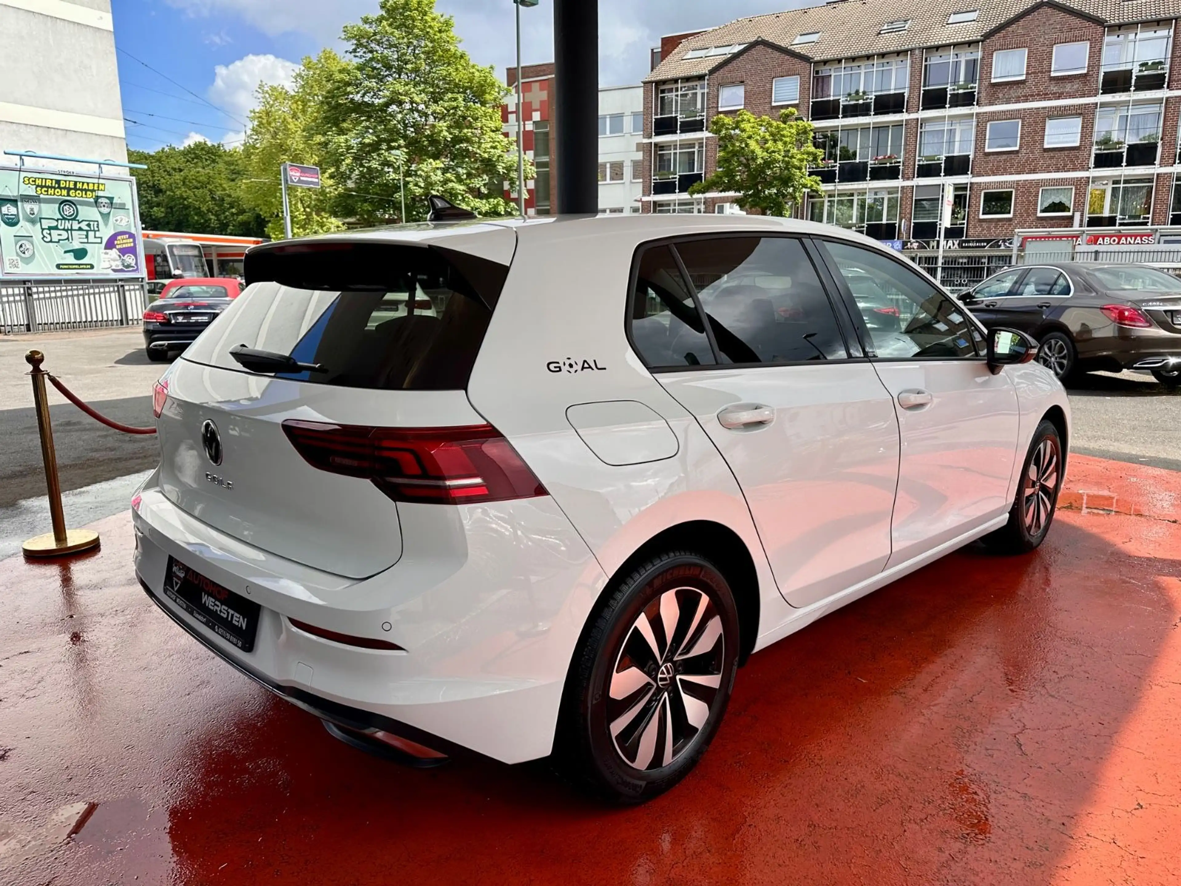 Volkswagen Golf VIII Lim. 1.5 TSI 85 kW Goal | 1. Hand — photo 3
