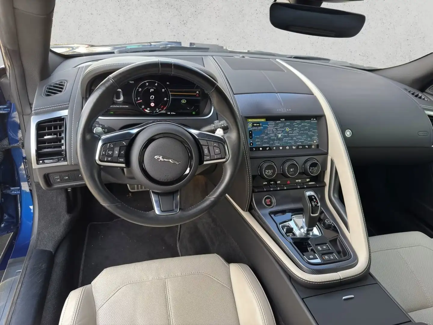 Jaguar F-Type Coupe 2.0 R-Dynamic Bleu - 1