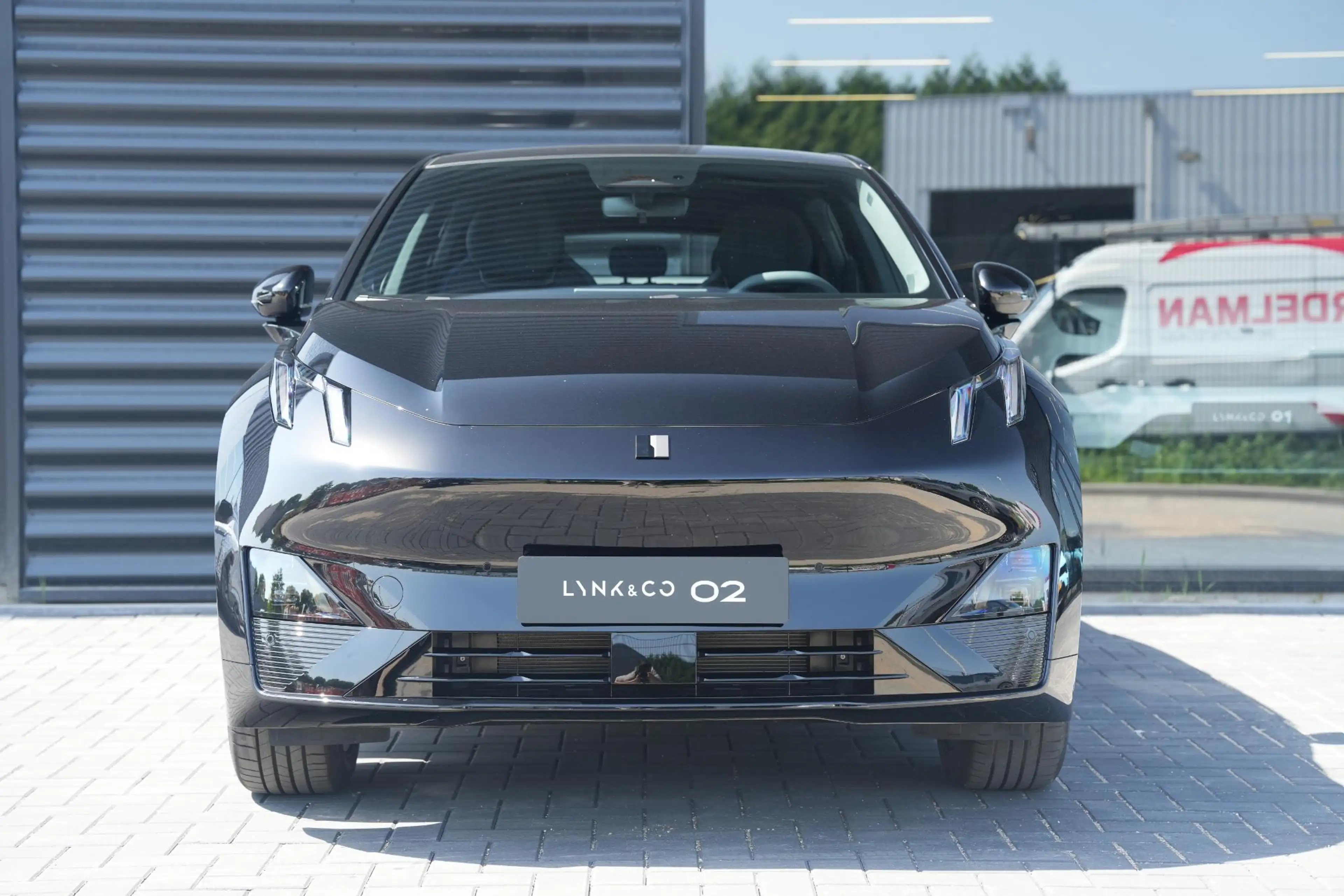 Lynk & Co 02 Core 66kWh 272PK RWD | 1600KG Trekgewicht | Stoelv — photo 4