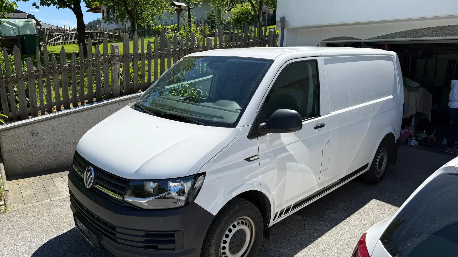 Volkswagen T6 Transporter Fahrgestell KR 2,0 TDI BMT Weiß - 1