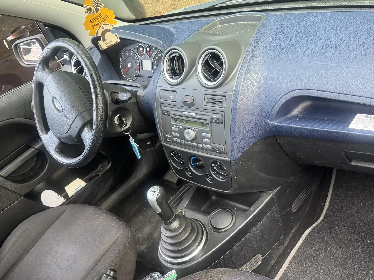 Ford Fiesta Fun X - 2