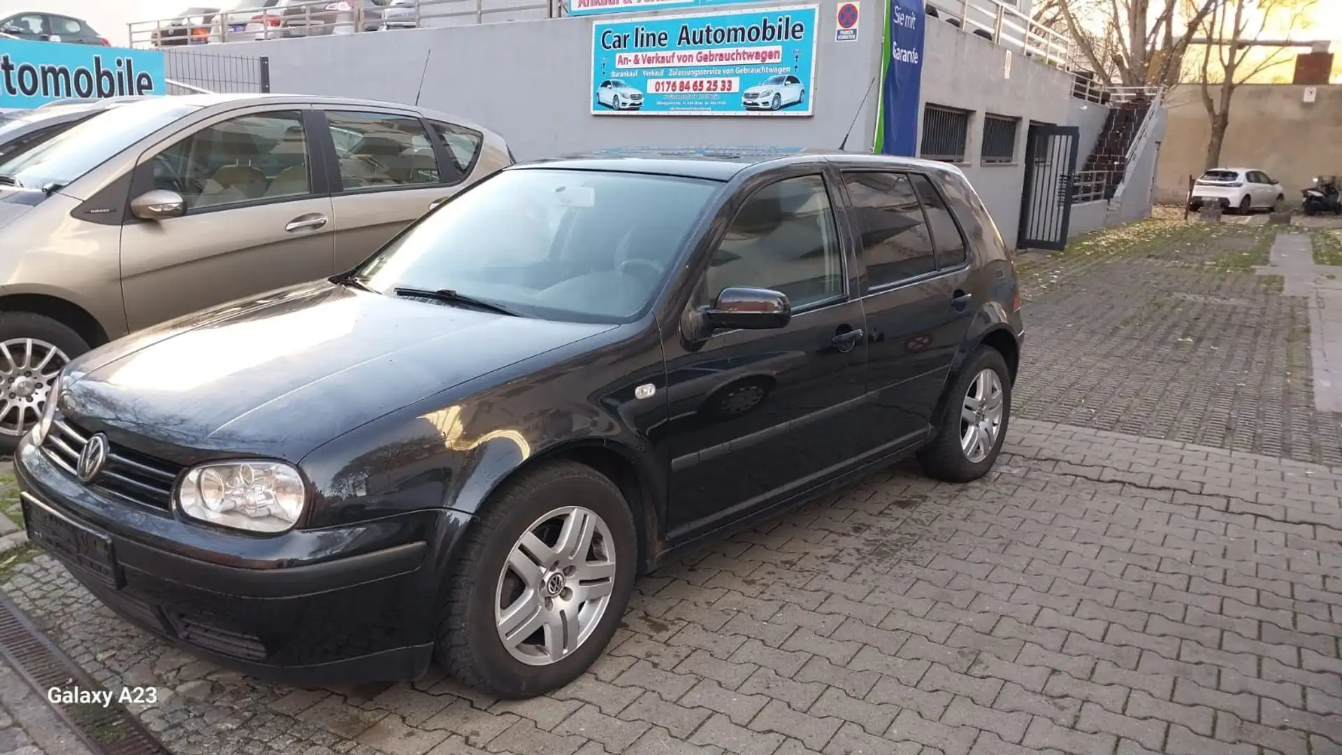 Volkswagen Golf 2.0 Auto Comfortline/ TÜV NEU/ GARANTIE 24 Schwarz - 2