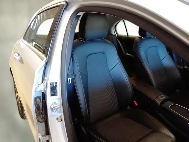 Mercedes-Benz A-Class view 10