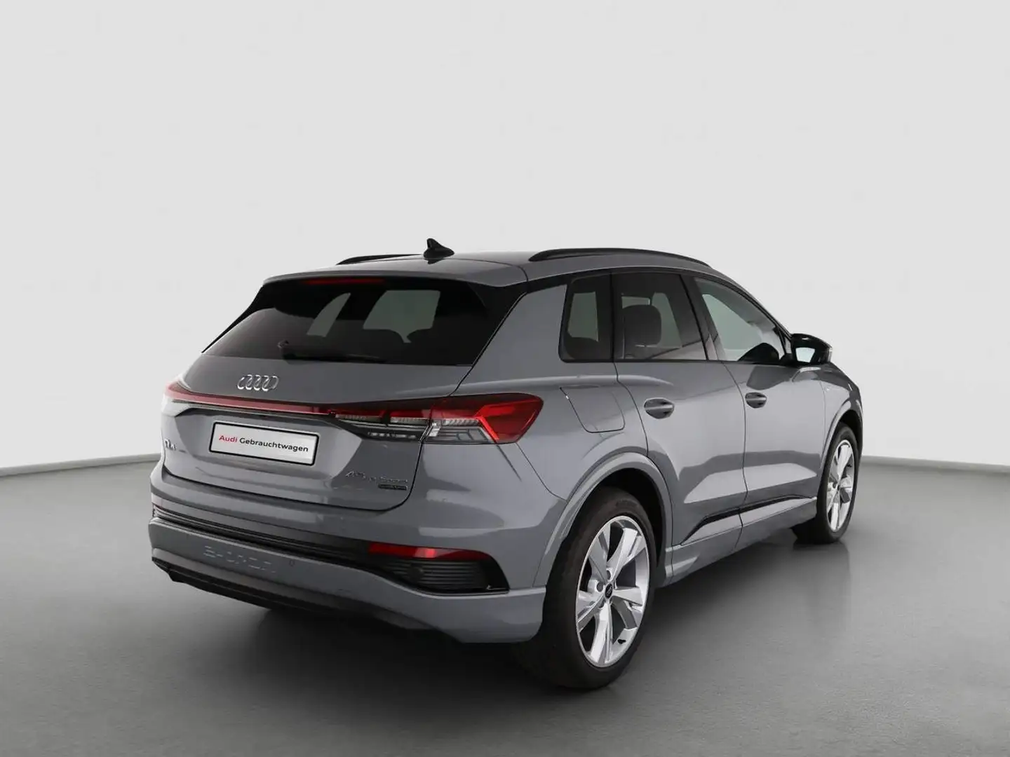 Audi Q4 e-tron 45 quattro S-LINE*NAVI-PLUS*KAMERA*HUD Grau - 2
