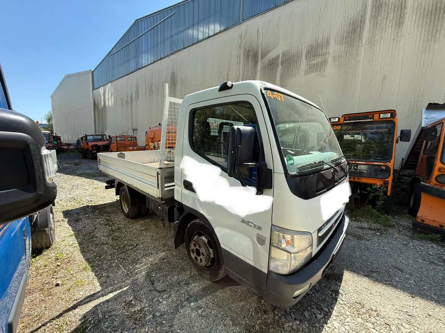 Mitsubishi Canter Pritsche 1 Hand Biały - 2