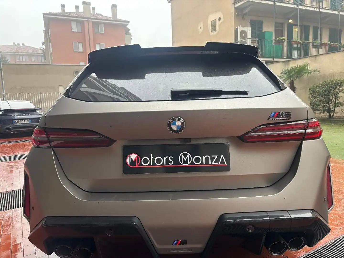 BMW M5 M5 Touring 4.4 727cv auto Grigio - 2