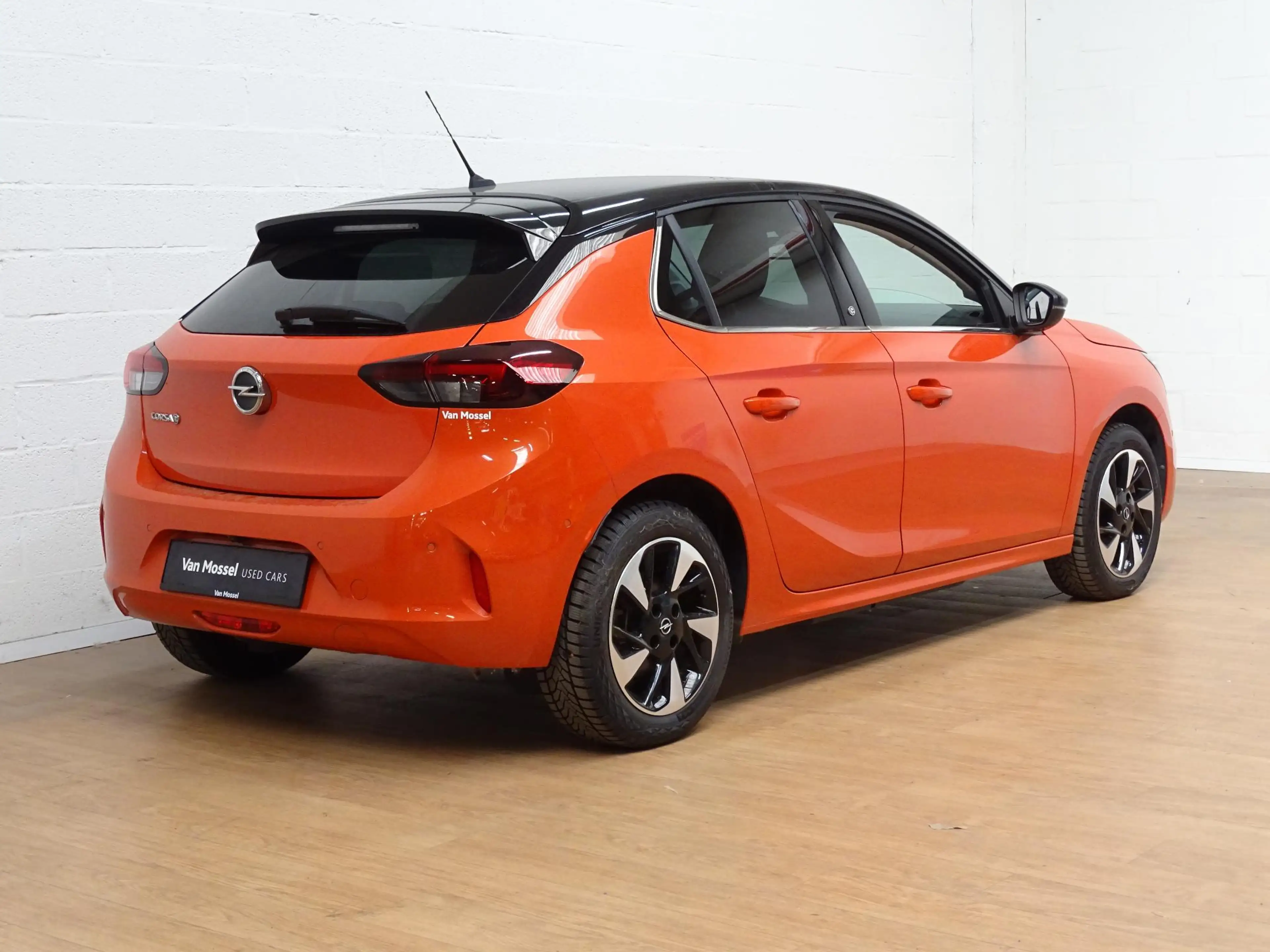 Opel Corsa-e Corsa-e Auto e-Elegance — photo 6