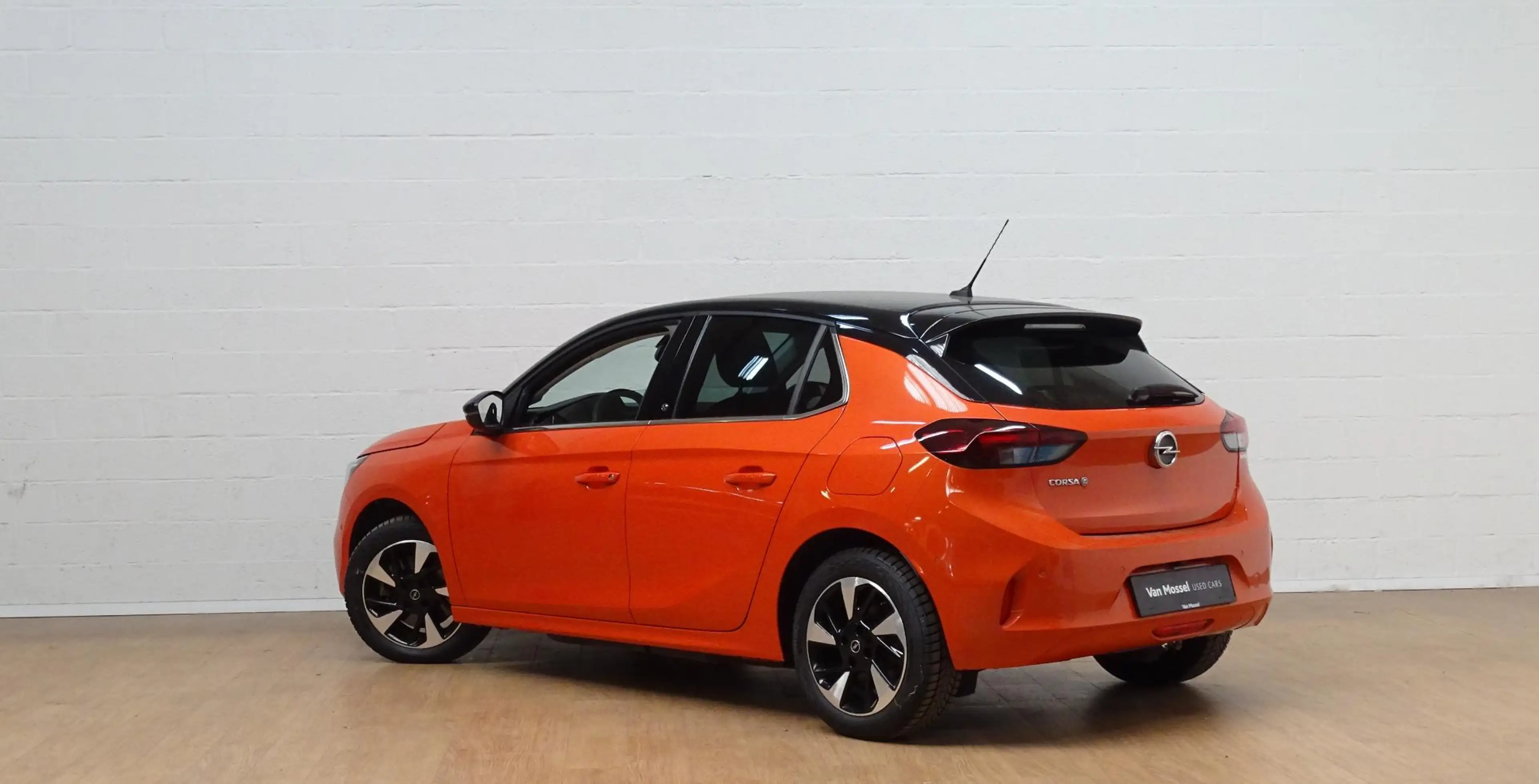 Opel Corsa-e Corsa-e Auto e-Elegance — photo 4