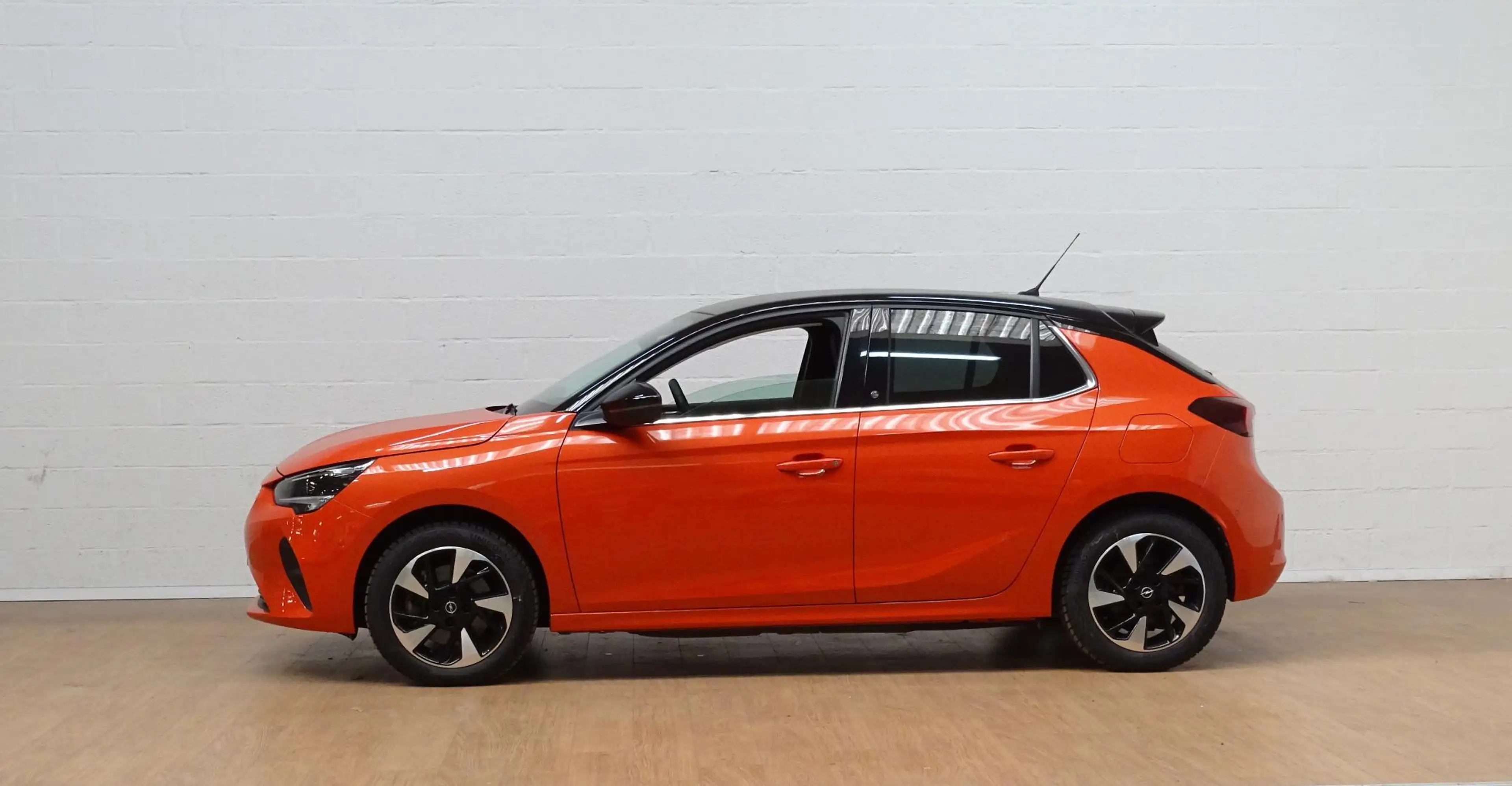 Opel Corsa-e Corsa-e Auto e-Elegance — photo 7