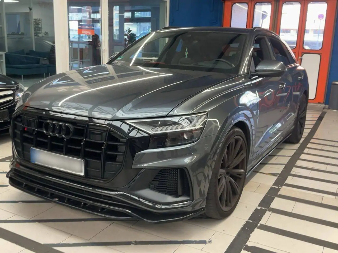 Audi SQ8