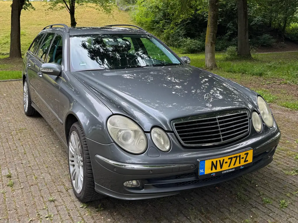 Mercedes-Benz E 400 2005 из Европы — купить под ключ