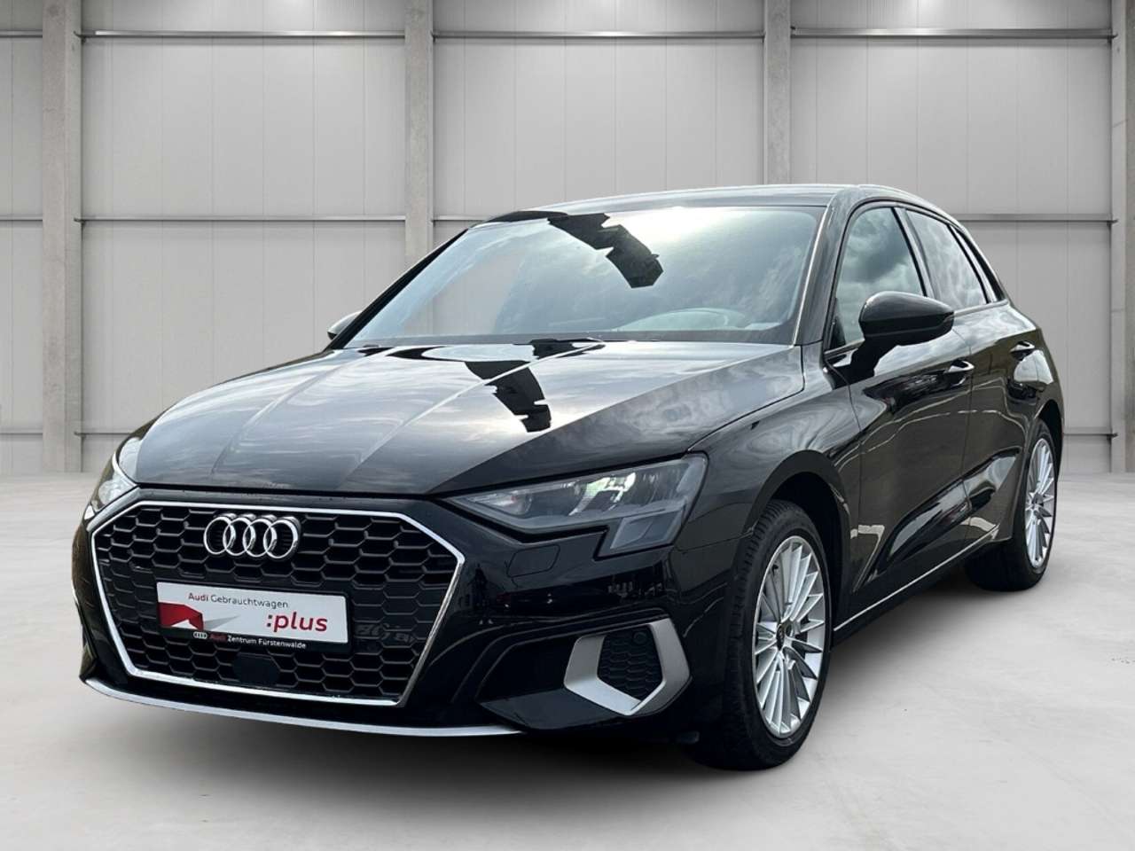 Audi A3 2022 — 35 TDI Sportback advanced AHK-abnehmbar Navi Digit