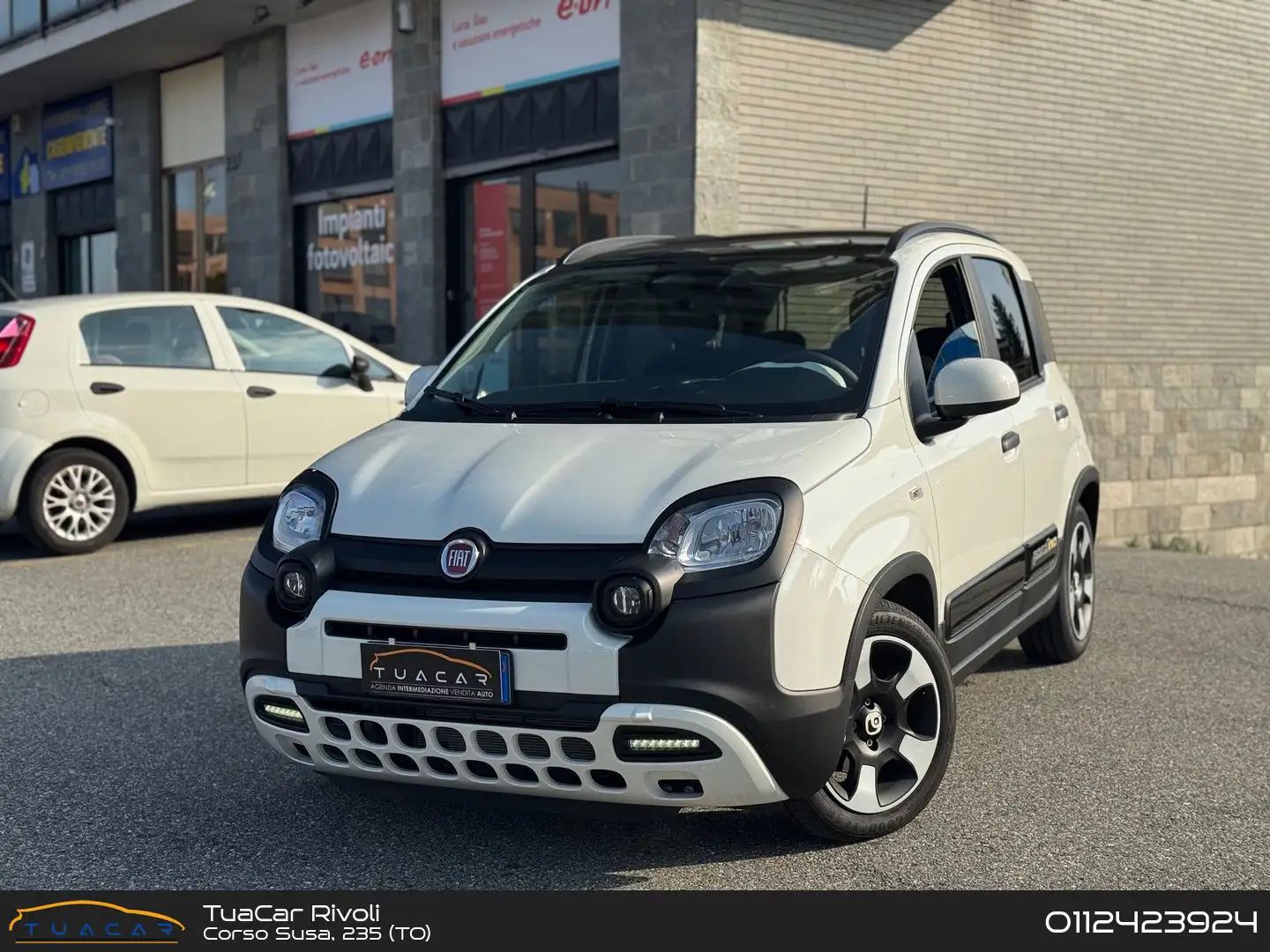 Fiat Panda Pandina 1.0 FireFly MHEV Blanc - 1