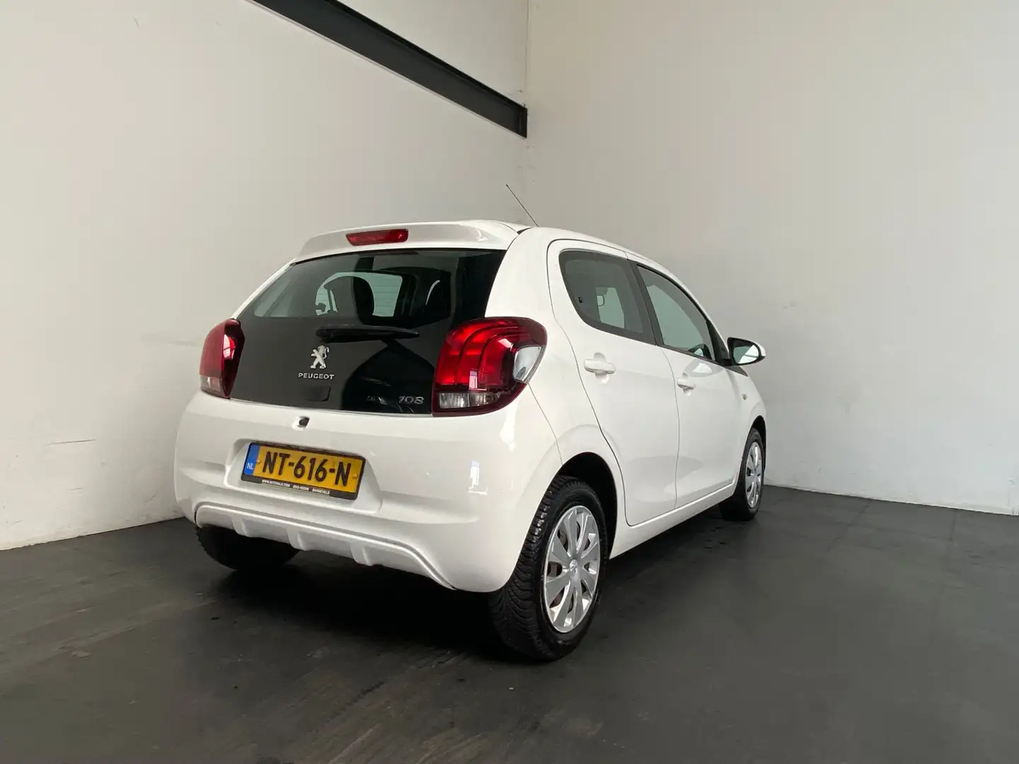 Peugeot 108 1.0 e-VTi Active. Airco. elek pakket! Белый - 2