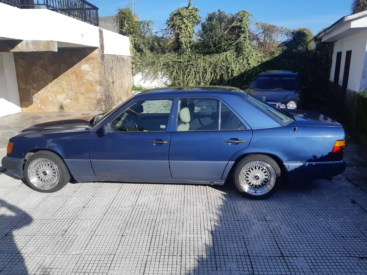 Mercedes-Benz 300E, foto 10